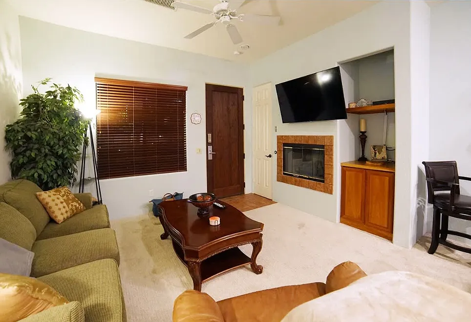 1 bed, 682 sqft, $2,700 — Photo 4