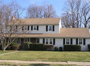 500 Long Ln, Hatboro, PA 19040