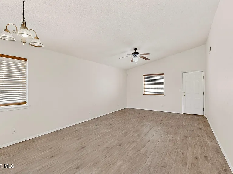 5705 Rick Husband Dr — Photo 10