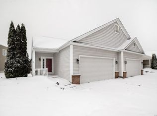 4132 Sandbar Ln, Liverpool, NY 13090