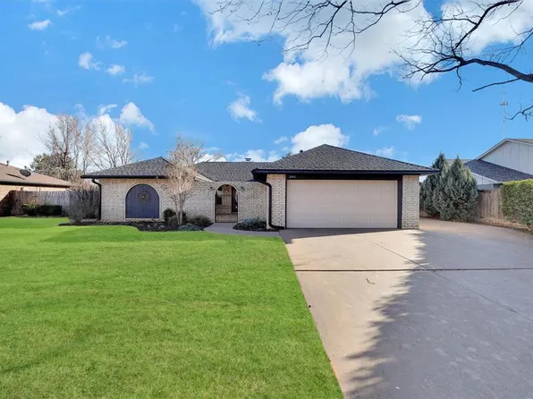 2004 Bell Ave, Elk City, OK 73644