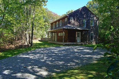 1st image of 10 Margaret Dr