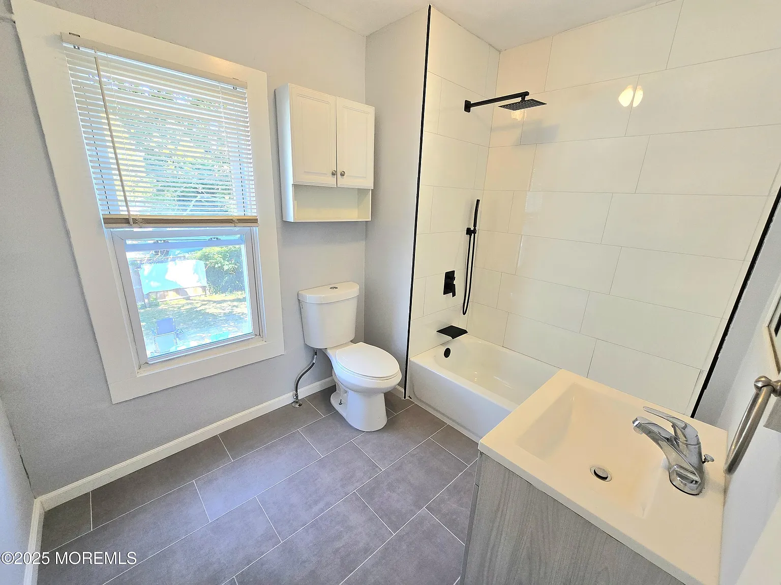 2 bed, $2,550 — Photo 4