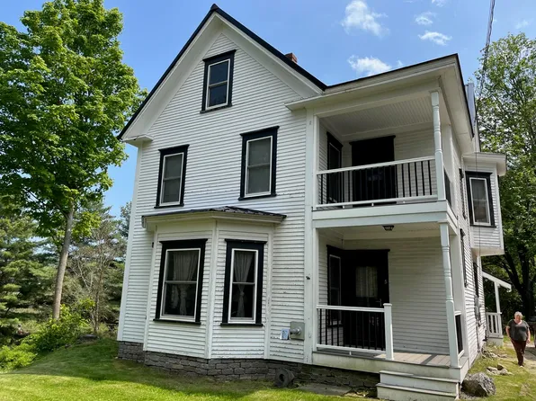 5 Aiken Street, Antrim, NH 03440