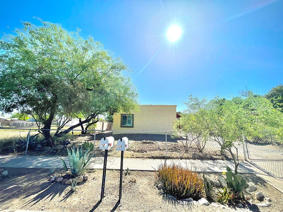 1st image of 127 S Melrose Ave #127