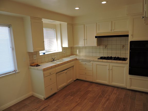 2nd image of 21320 Broadwell Ave