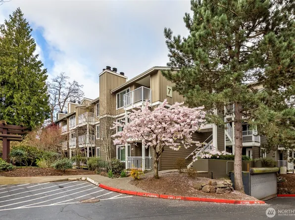 300 N 130th Street #7105, Seattle, WA 98133