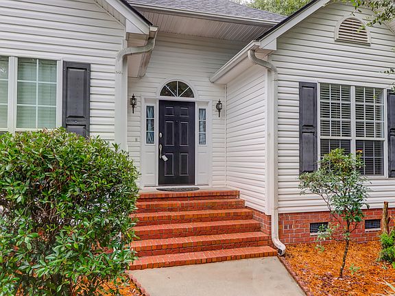 2nd image of 2808 Bottle Brush Ct