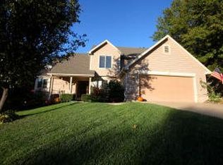 2313 Cherry Ridge Ct, Columbia, MO 65203