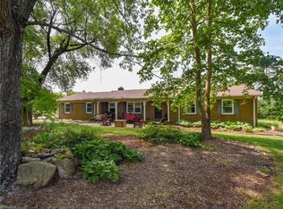 7809 Briar Rd, Oak Ridge, NC 27310