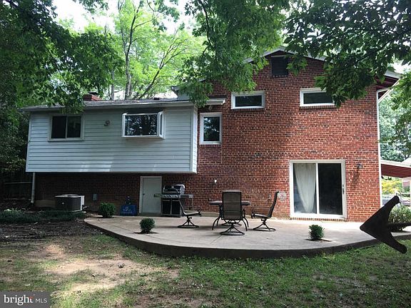 3rd image of 3446 Mildred Dr