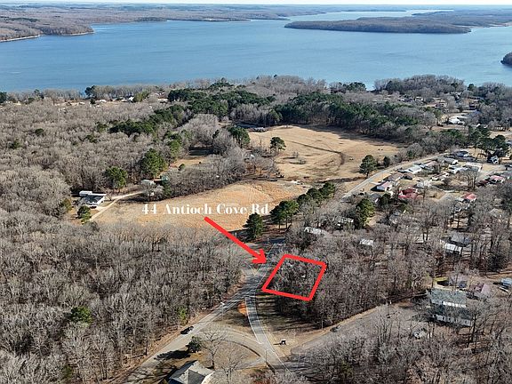 3rd image of 44 Antioch Cove Rd