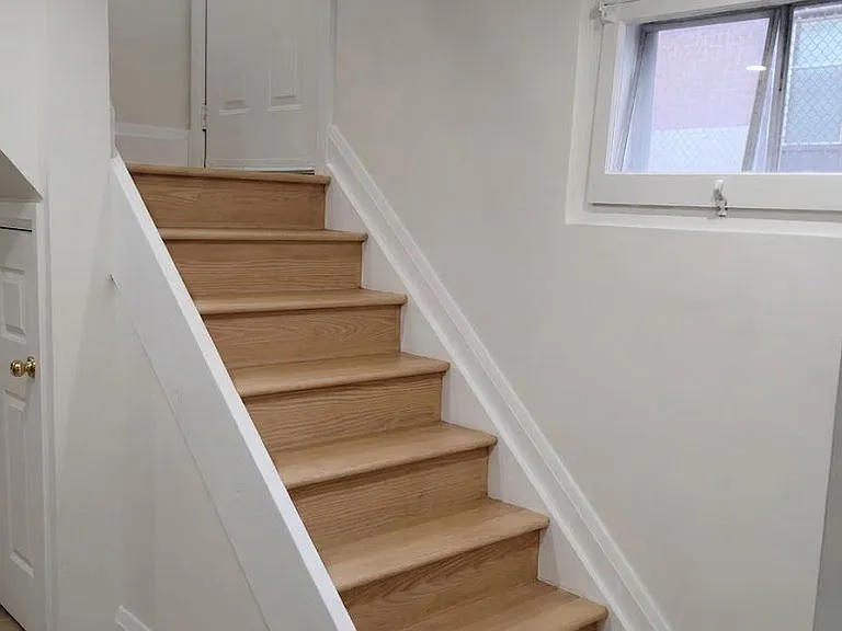 37 Madawaska Ave — Photo 3