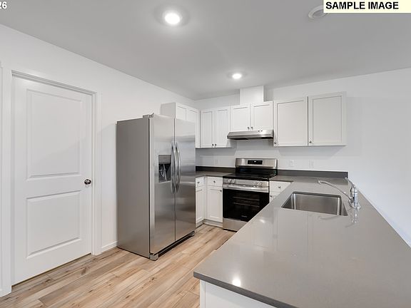 7th image of this home