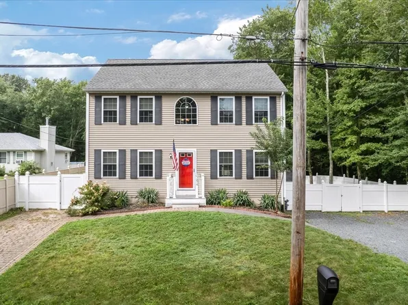 254 Lafayette St, Somerset, MA 02726
