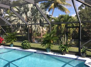 194 Martin Cir, Royal Palm Beach, FL 33411