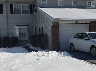 414 Heritage Ln, Monroe, NY 10950