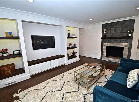 5th image of 801 Wingrave Dr