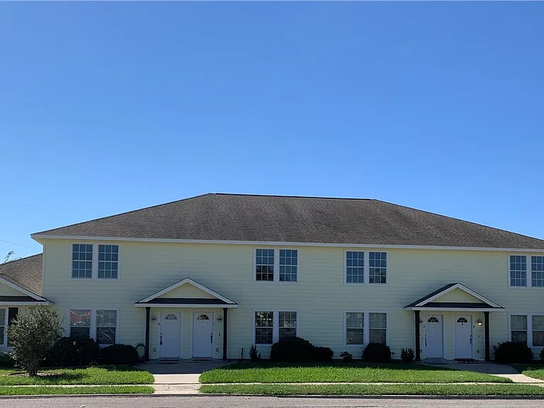 4017 Acushnet Dr #C — Photo 1