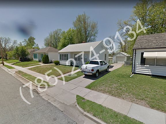 2nd image of 520 Montrose St