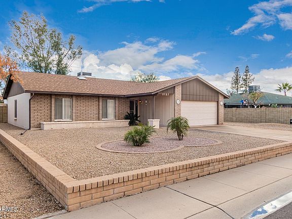 3rd image of 3127 W Laurie Ln