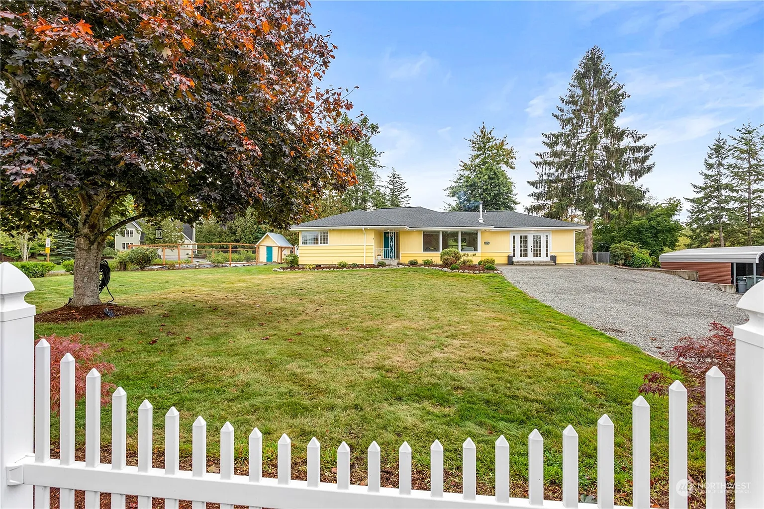 1147 E Laurel Road photo 1