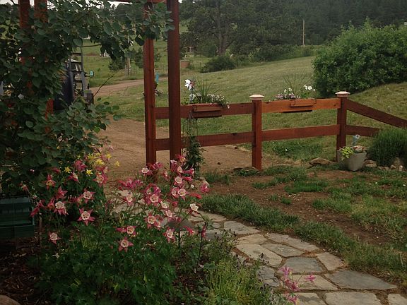 Entry walkway