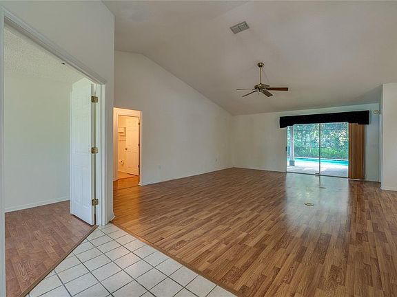 2nd image of 203 LIVE OAK COURT