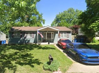 4825 Rose Blossom Ln, Hazelwood, MO 63042