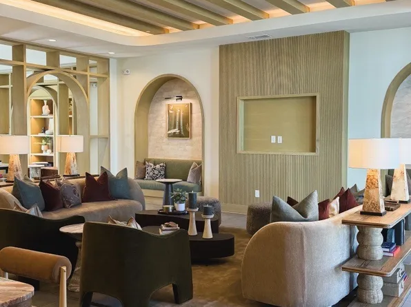 Tapestry Centerpoint