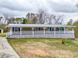 10 Creek Dr SE, Cartersville, GA 30121