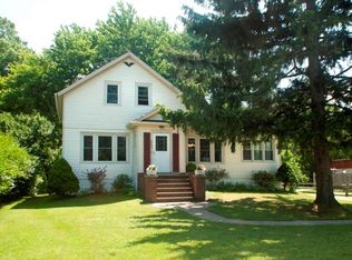 2865 Jaycox Rd, Avon, OH 44011