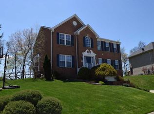 238 Mallard Dr, Monroeville, PA 15146