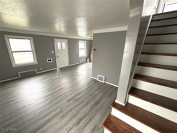 5th image of 17312 Glendale Ave