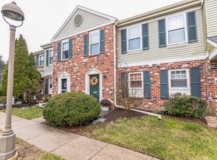 32 Coventry Ct #32-111-U, Blue Bell, PA 19422