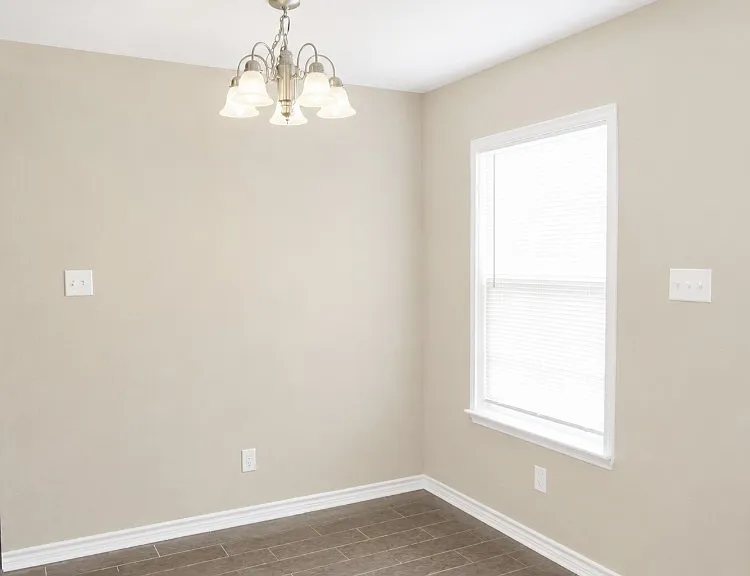 912 Coastal Dr — Photo 4