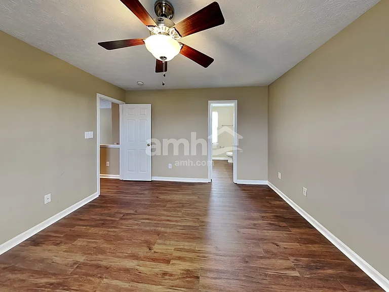 5657 Valhalla Way — Photo 7