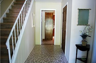 Entry foyer with coat closet