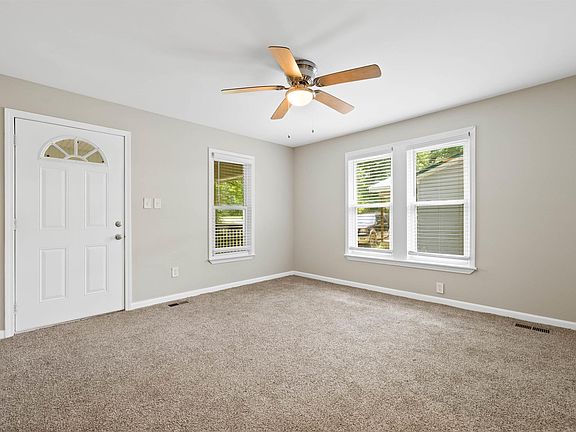 5th image of 2112 Cumberland Rd