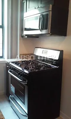 Rented by Absolute Properties of NYC | media 31