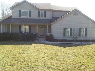 7106 Maysville Rd, Fort Wayne, IN 46815