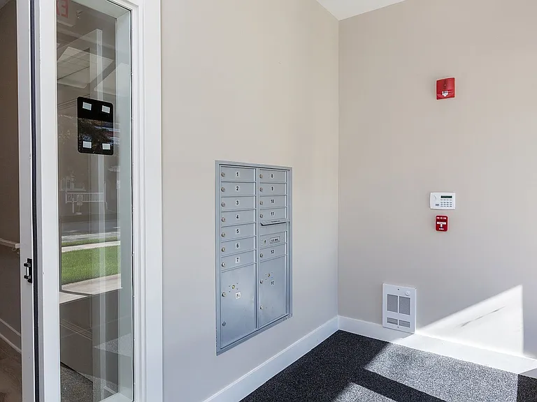 213 Jackson St #9 — Photo 21