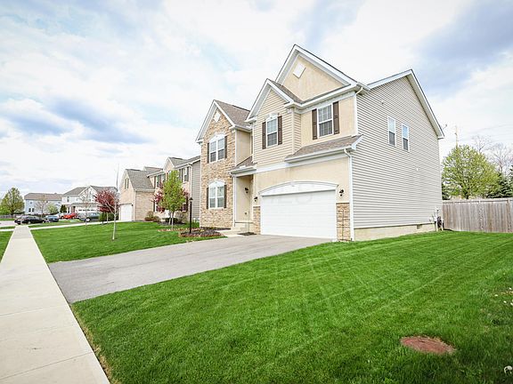 4th image of 236 Evergreen Ct