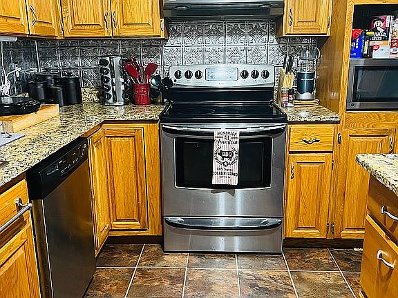 Stainless steel appliances 