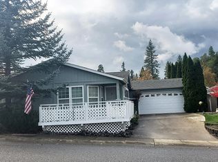 125 Samantha Way, Canyonville, OR 97417