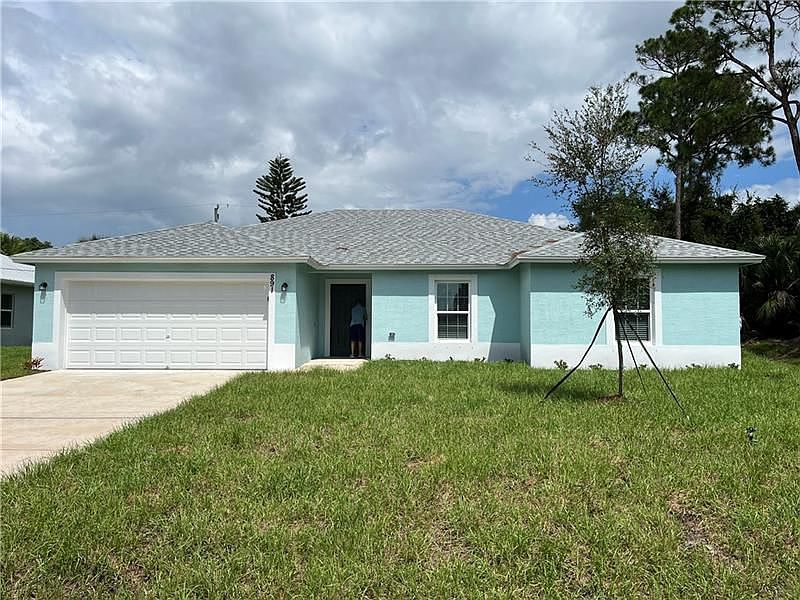1st image of 891 SW Aviation Ave #891
