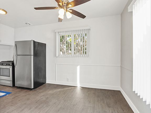 4th image of 3244 Overland Ave #465