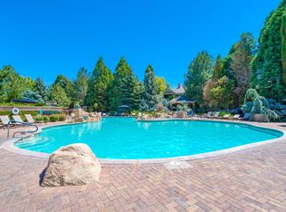 900 S Meadows Pkwy APT 211, Reno, NV 89521