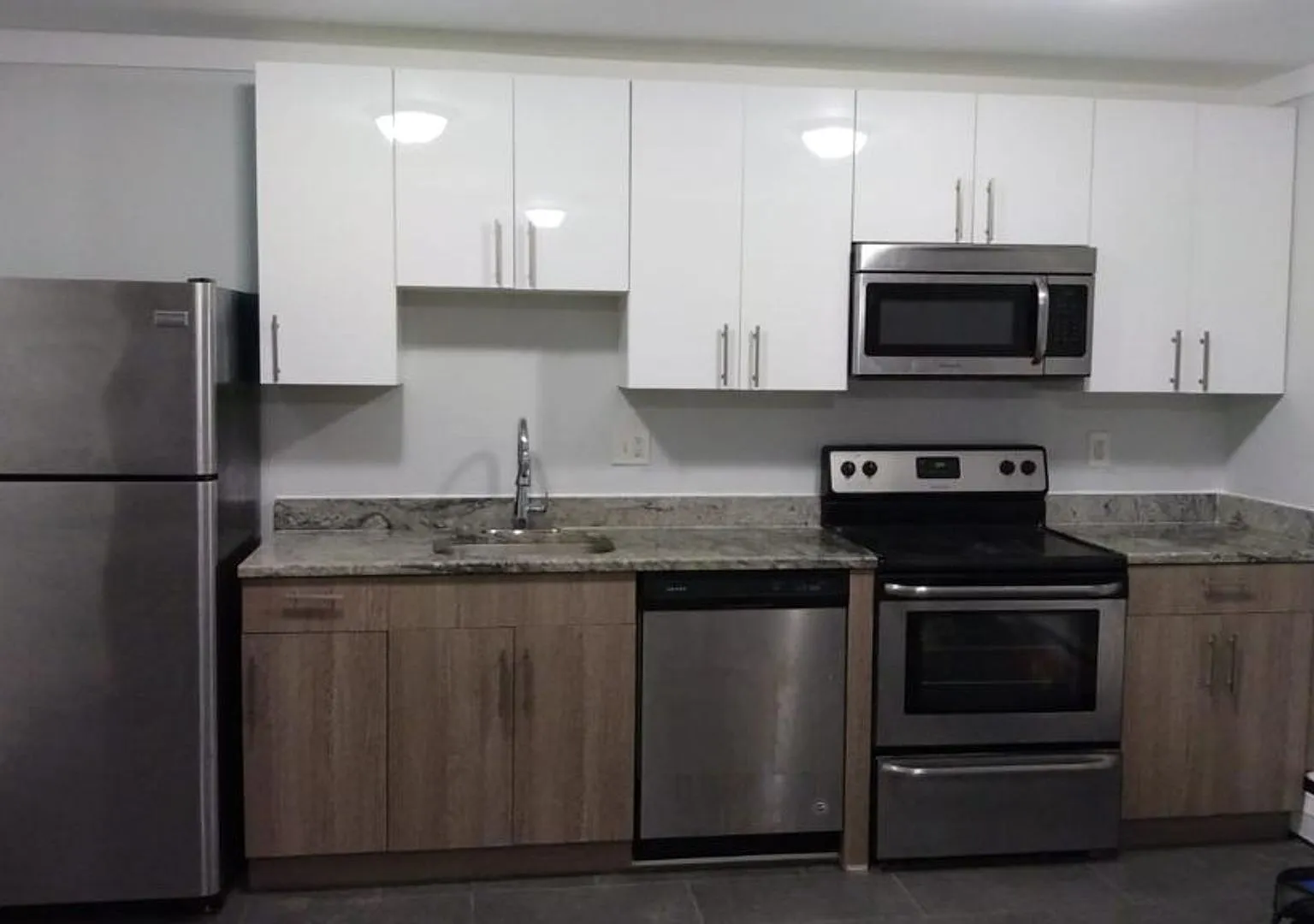 Wallingford South Apartments — Photo 2