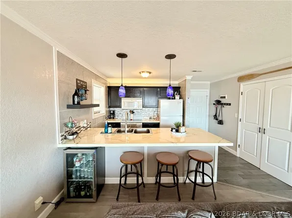 2500 Bay Point Ln APT 625, Osage Beach, MO 65065